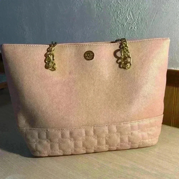 Anne Klein Handbags - Anne Klein “AmeliaQ” Pink Pebbled & Quilted Faux Leather Tote